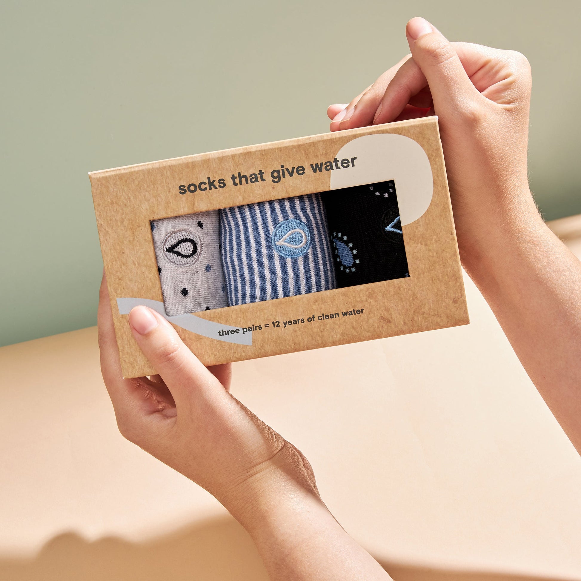 Give Water Gift Box | 